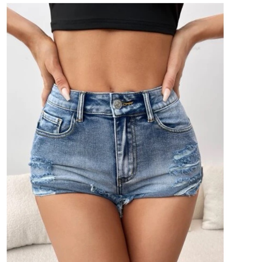 Shein Womens Ripped Roll Up Hem Distressed Denim Shorts Size 32